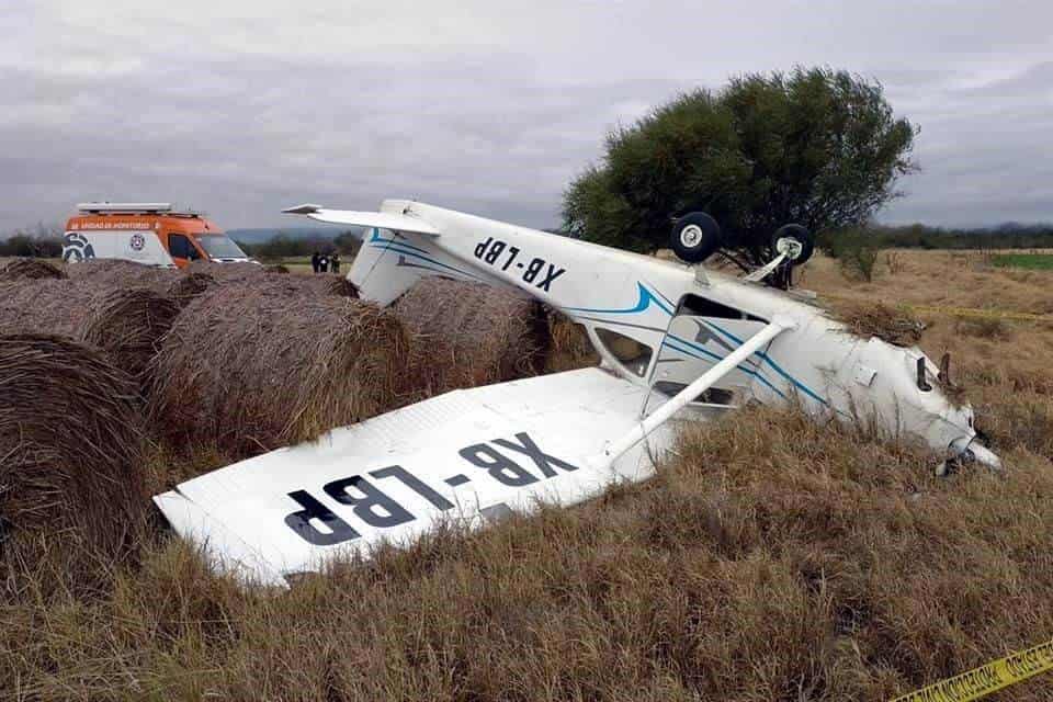 Un piloto veracruzano realizó un aterrizaje forzoso en los campos cercanos al Autódromo de Nuevo León