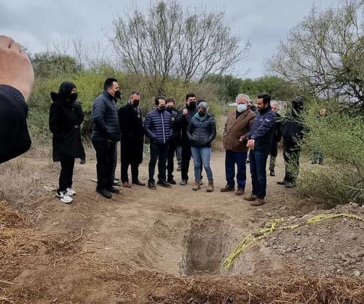 Autoridades federales acuden a fosa en Escobedo