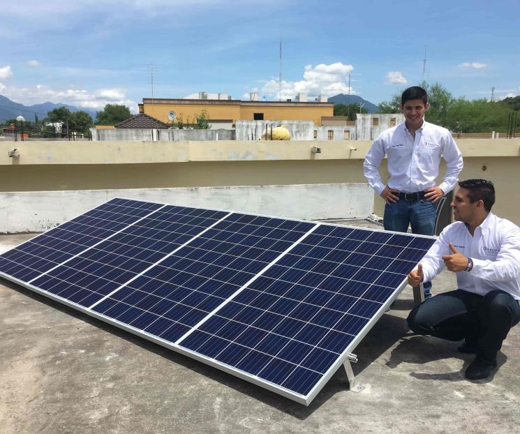 El joven que quiere llevar la energía solar a zonas rurales