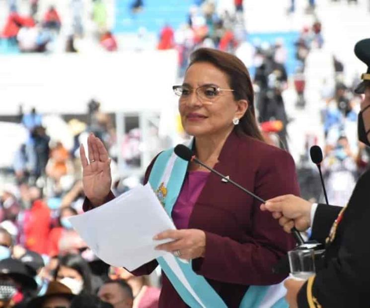 Presidenta de Honduras, Xiomara Castro, da positivo a Covid