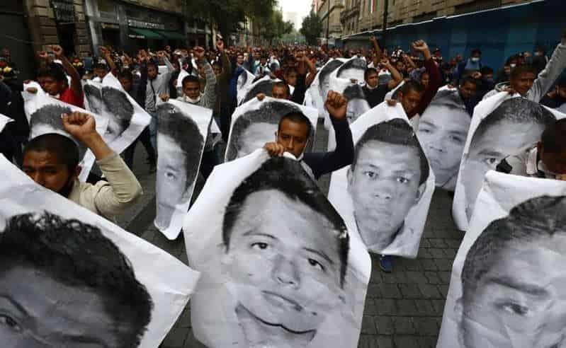 Piden transparentar documentos de EU sobre Ayotzinapa