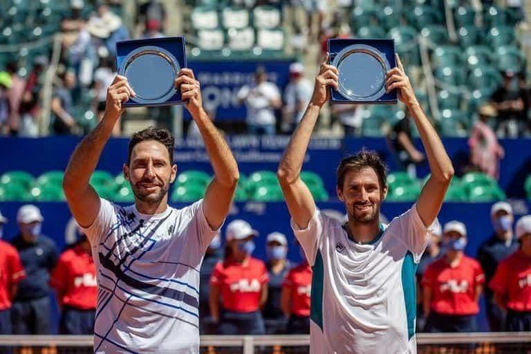 Se corona Santiago González en dobles del Argentina Open