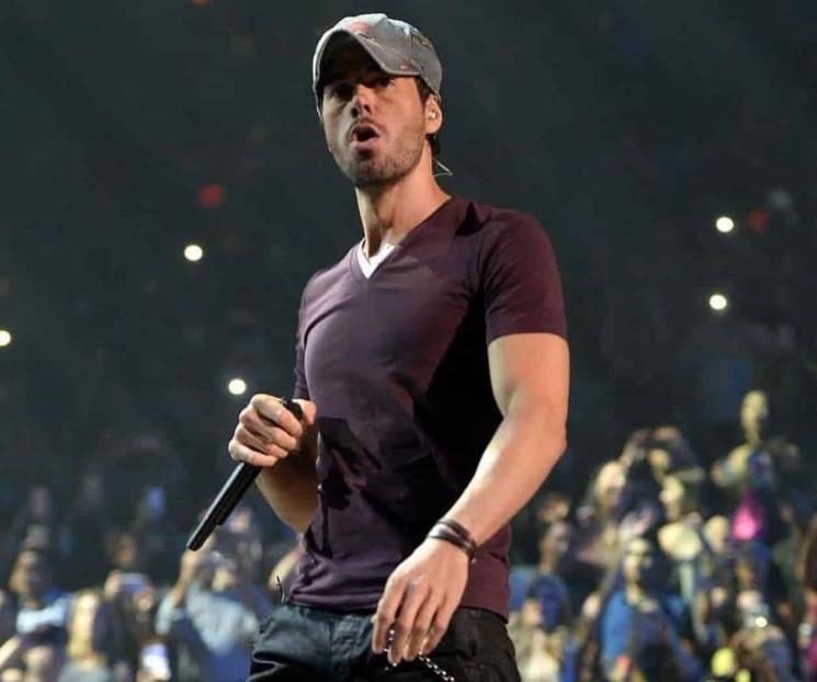Cancela Enrique Iglesias concierto por problemas de salud