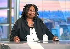 Regresa Whoopi Goldberg a “The View” tras suspensión