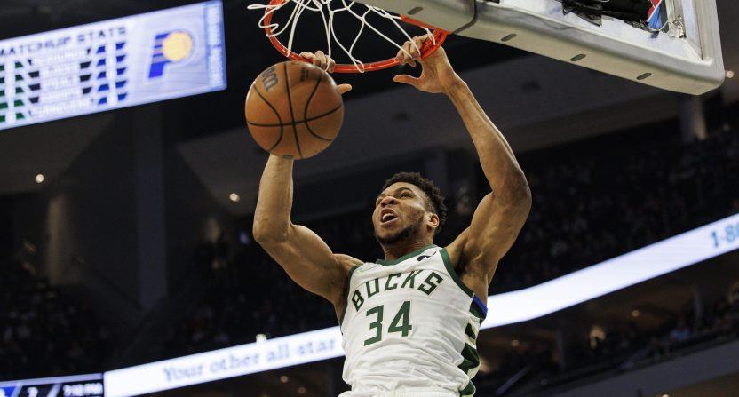 Antetokounmpo marca 50 puntos