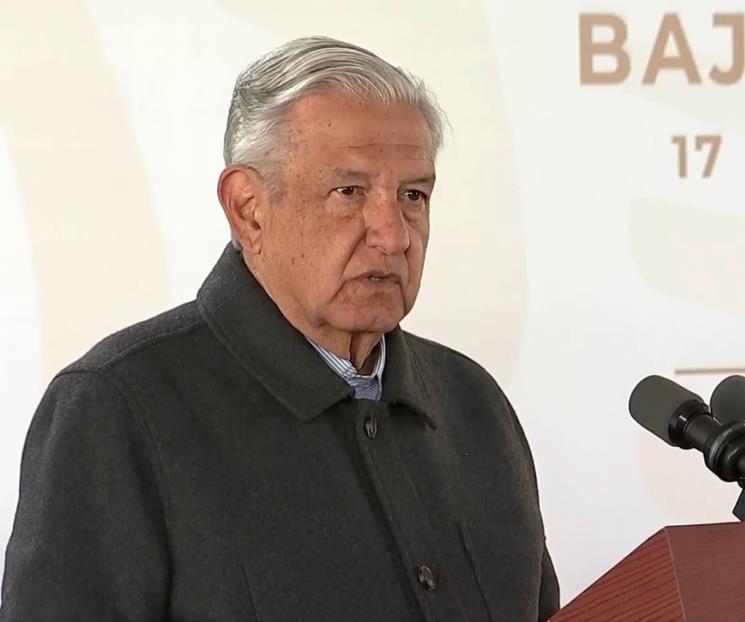 Por falta de vuelos, AMLO viajará en aeronaves militares