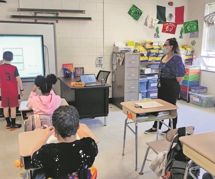 Enseñan español a niños de EU a ritmo de ‘Tucanazo’