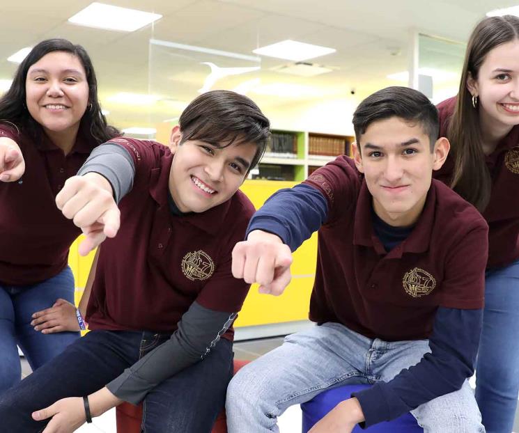 Reconoce UANL éxito de estudiantes en concursos académicos