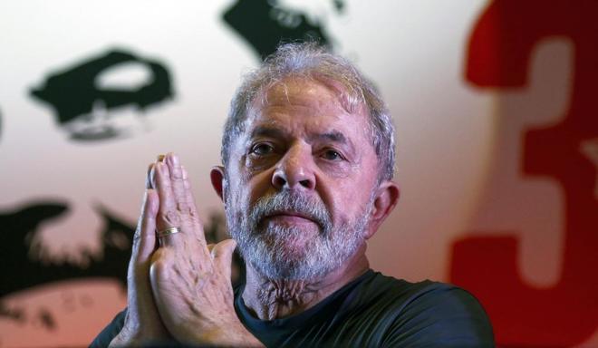 Lula da Silva lidera encuestas para presidenciales de Brasil