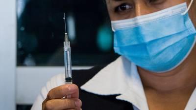 Vacunan en Apodaca a 26 mil 830 personas