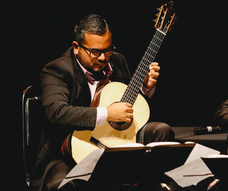 Asume Miguel Vélez coordinación del Centro de Compositores