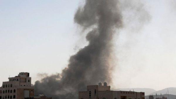 Alianza liderada por Riad ataca amenazas en Yemen