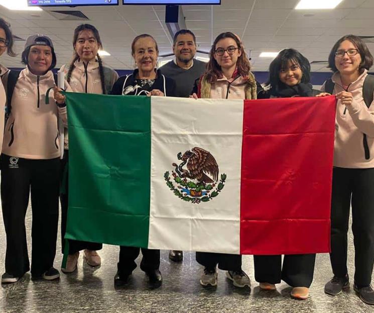 Mexicanas llegan a Hungría para olimpiadas matemáticas