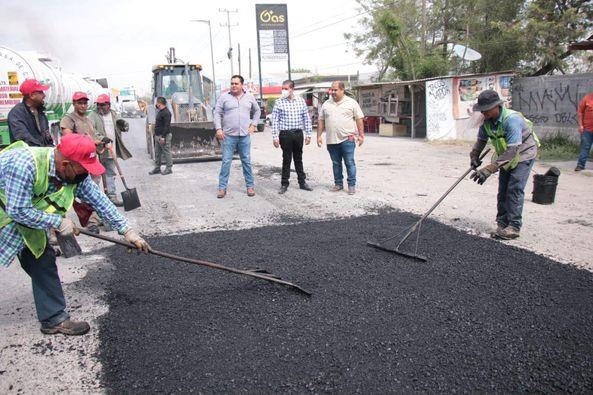 Revisa alcalde de Juárez obras de bacheo