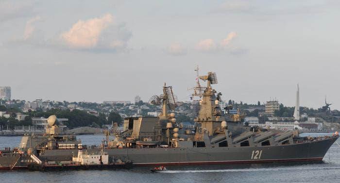 Se hunde el buque insignia de flota rusa