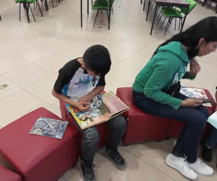 Mexicanos leen 3.9 libros, en promedio, en el último año