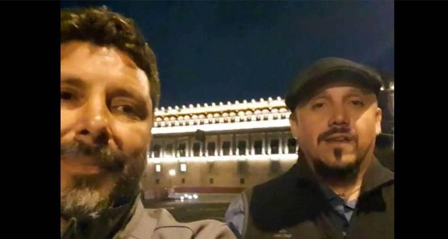 Activistas llegan a Palacio Nacional