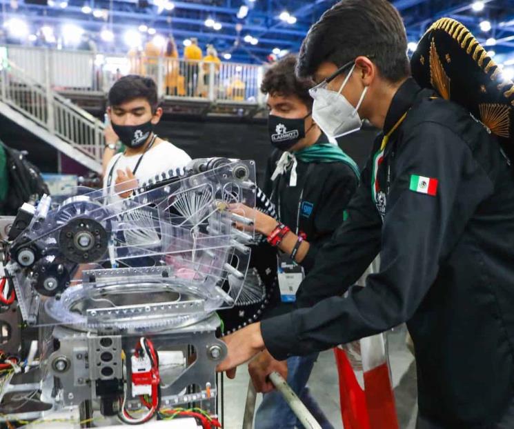 Destacan mexicanos en mundial de robótica FIRST 2022