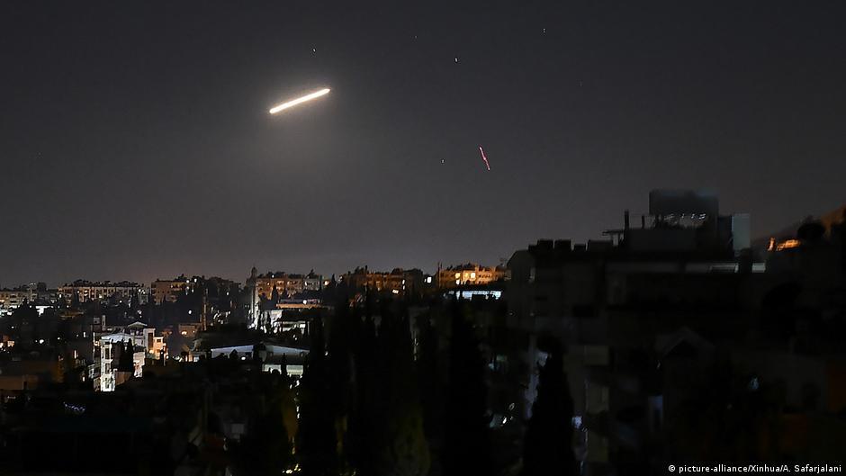 Ataque israelí en Siria deja 4 soldados muertos