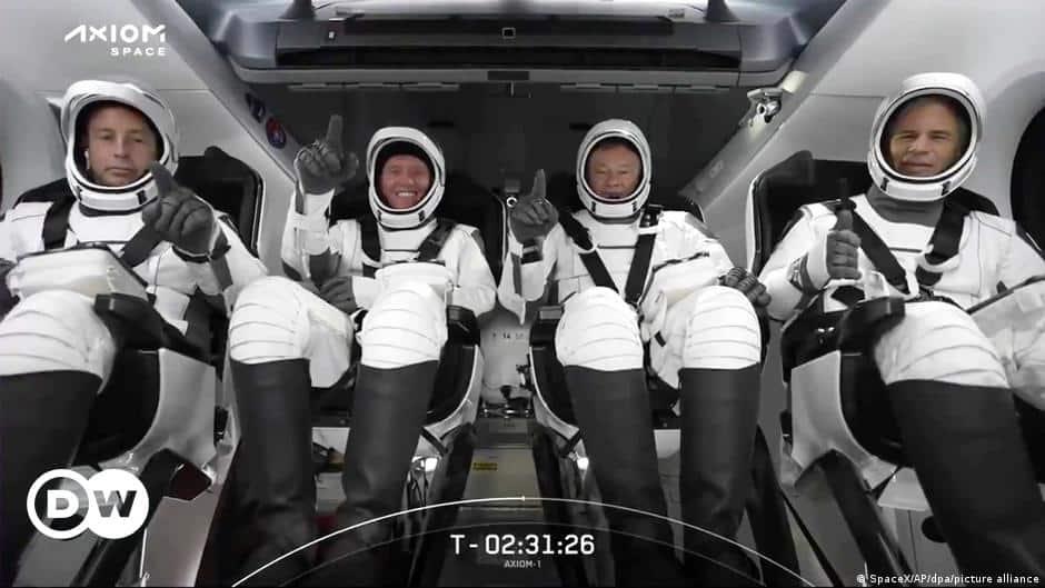 SpaceX lanza nuevo vuelo privado con cuatro astronautas