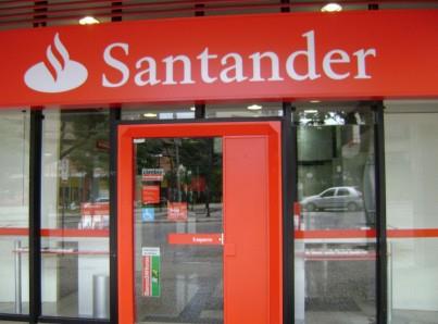 Santander también mantiene interés por Banamex