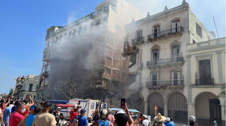 Explosión destruye Hotel Saratoga en La Habana, Cuba