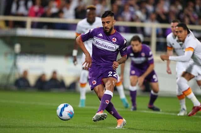 Vence Fiorentina a Roma, y busca competencias europeas