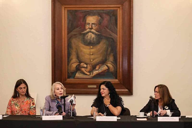 Lanzan convocatoria para Premio Internacional Carlos Fuentes