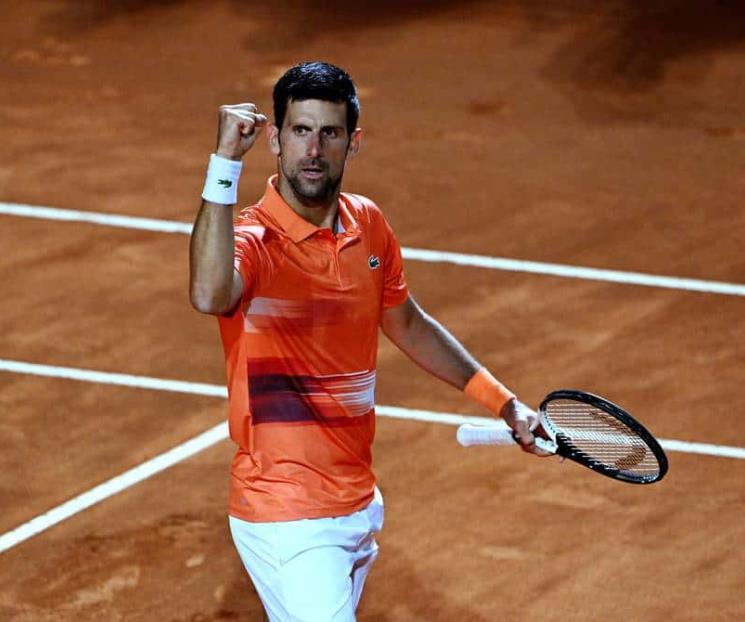Logra Djokovic pase a semifinales en Roma