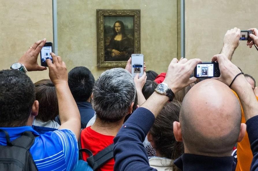 Falsificación, amagos y un robo giran en torno a Mona Lisa