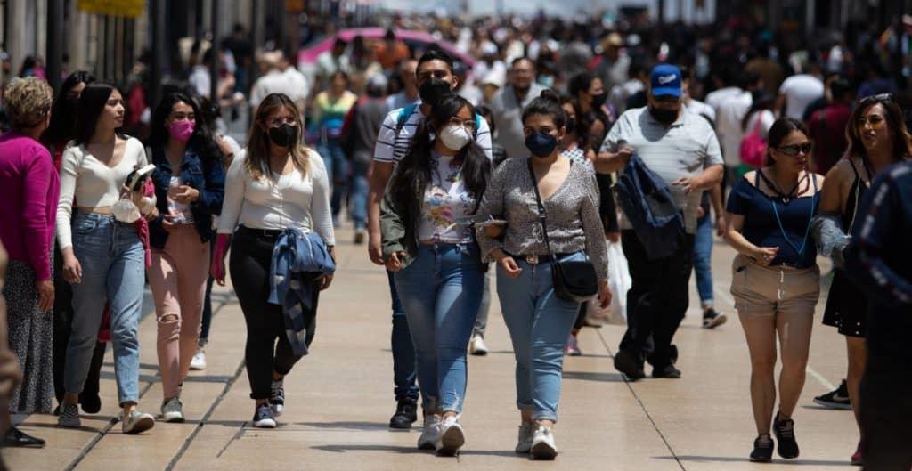 México registra 8 mil 206 nuevos contagios de Covid-19