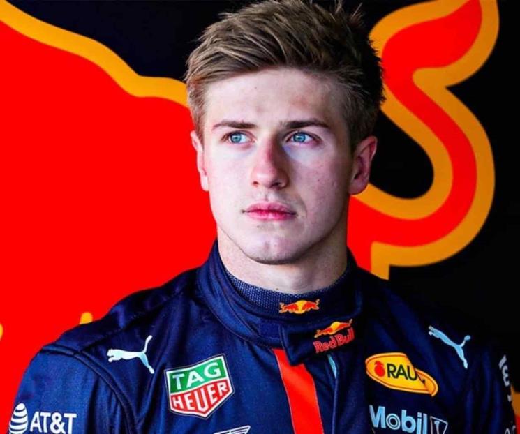 Suspende Red Bull a piloto por ser racista