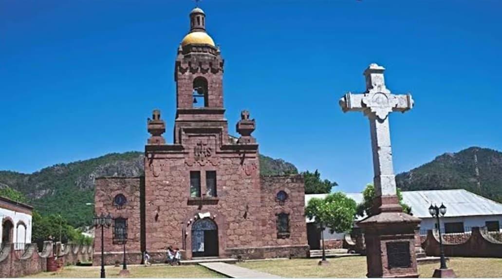 Ataque armado en iglesia de Chihuahua deja 3 muertos