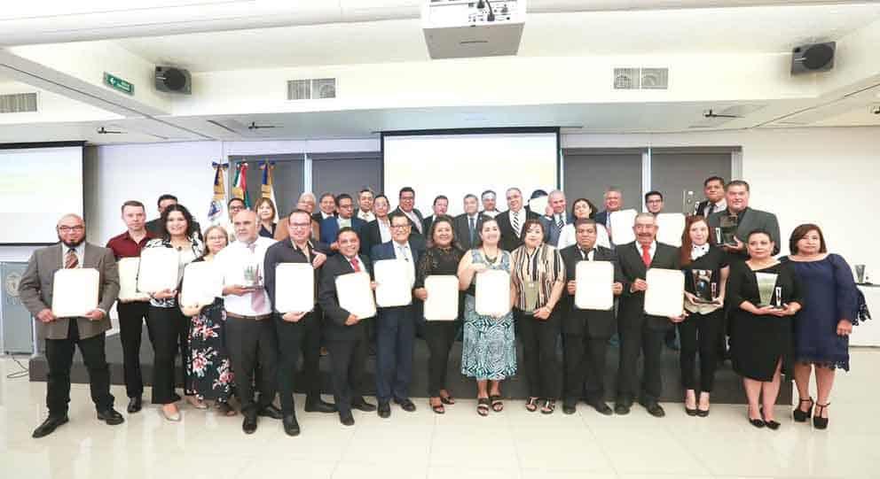Ratifica UANL colaboración con periodismo de Nuevo León