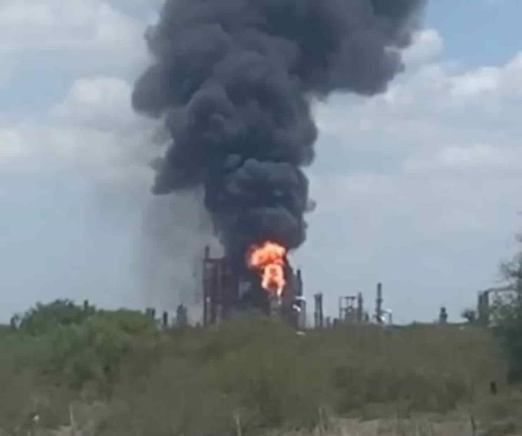 Reportan explosión en Refinería de Cadereyta