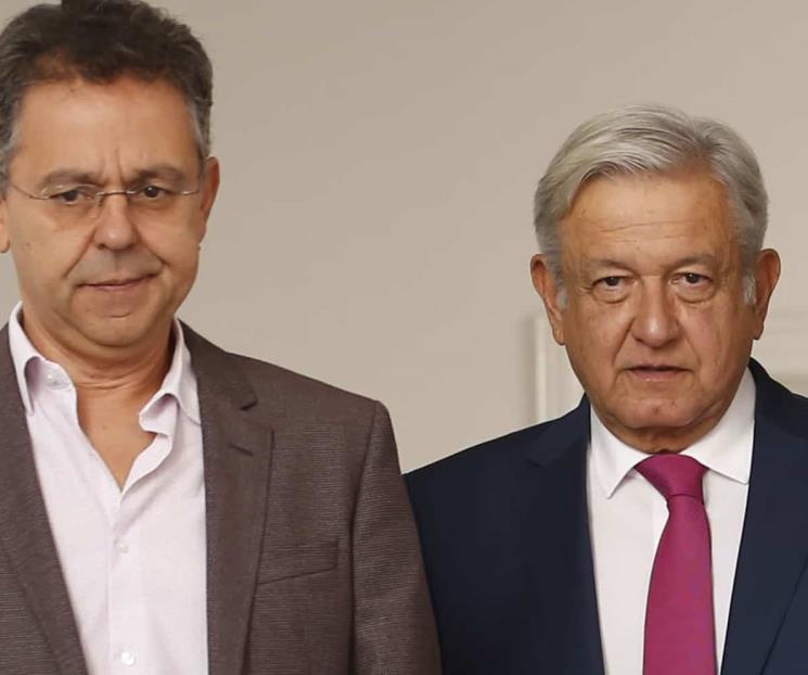 Realiza López Obrador enroque en su gabinete