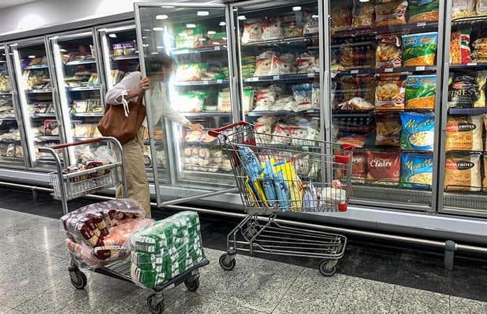 La crisis de precios afectará más a las mujeres