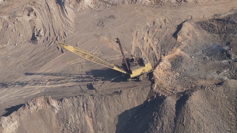Golpean los conflictos mineros a Latinoamérica
