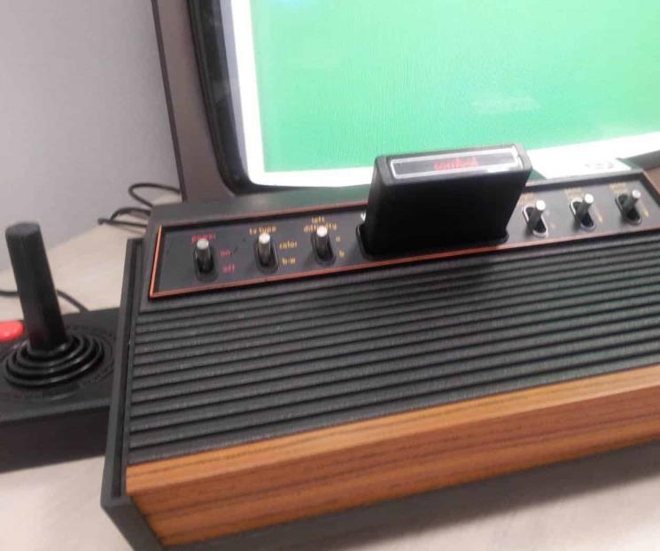 Atari celebra 50 años con su consola de LEGO