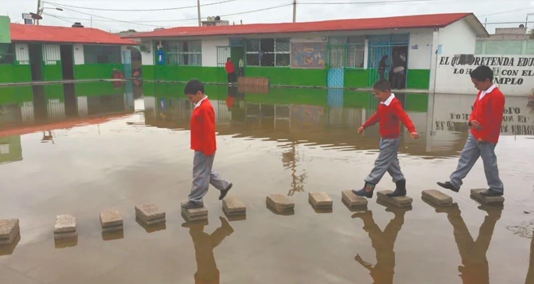 Hay 89 mil escuelas sin drenaje: Coneval