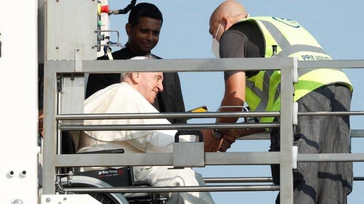 Inicia el Papa viaje ‘penitencial’ a Canadá