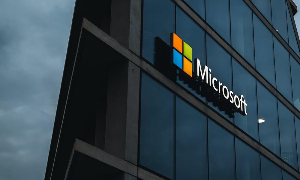 Microsoft esquiva la incertidumbre económica