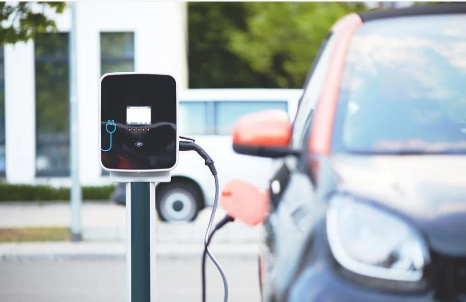 Senado EU retomará votación de subsidios de autos eléctricos