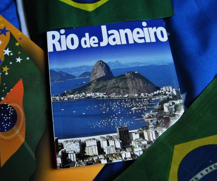 Gobierno buscará solicitar visa a turistas brasileños