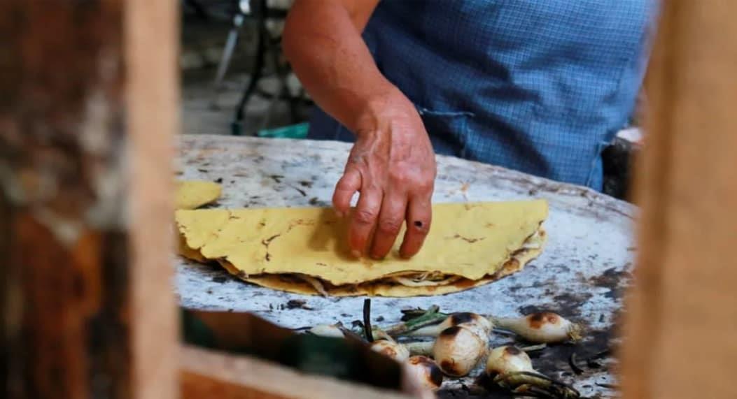 Las tortillas de maíz más grandes de México están en Oaxaca