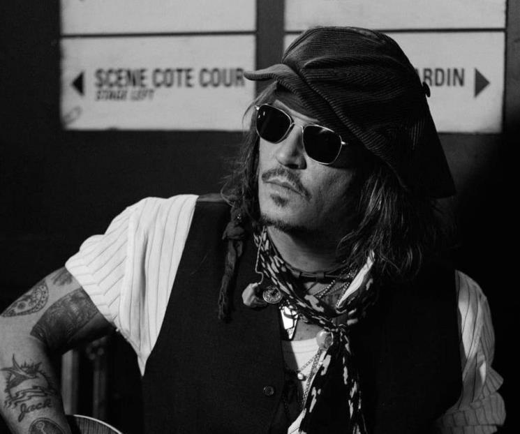 Renueva Dior contrato con Johnny Depp