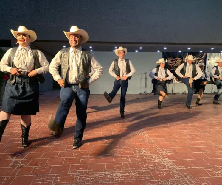 Brilla la danza folclórica en Nuevo León