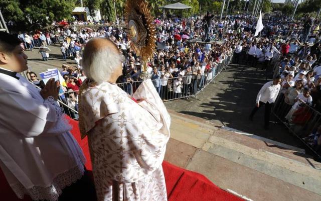 Desafían a Ortega y celebran misa en Managua
