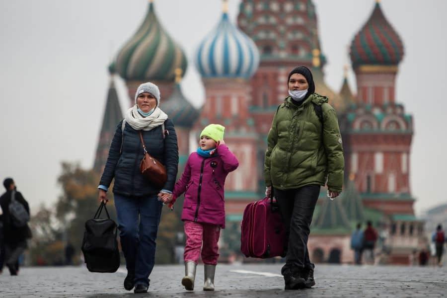 Pagará Rusia a mujeres por tener 10 hijos o más