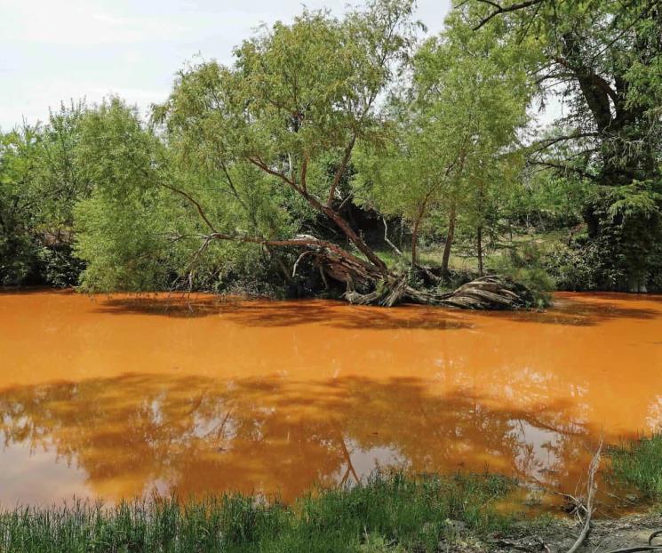 Preocupa contaminación de río cercano a mina